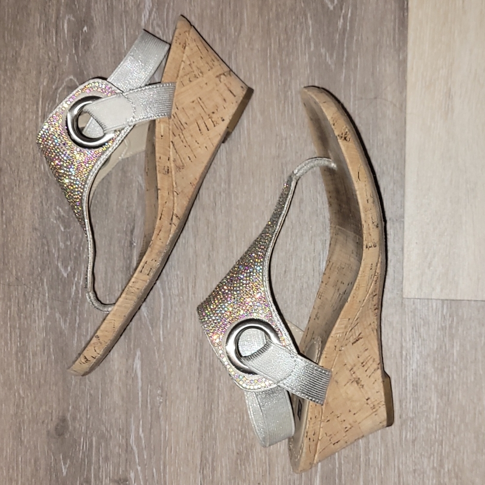 White Mountain Silver/Glitter Thong Sandals